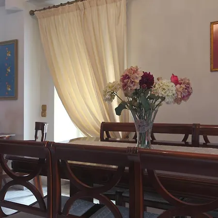 Stylish Old Town Apartman *